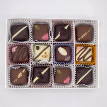 Load image into Gallery viewer, Michigan Caramel 12