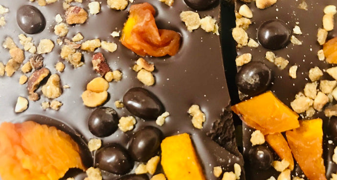 Dark Chocolate Bark with Peach, Hazelnut Croquant & Chocolate-Covered Cocoa Nibs (4 oz.)-OL